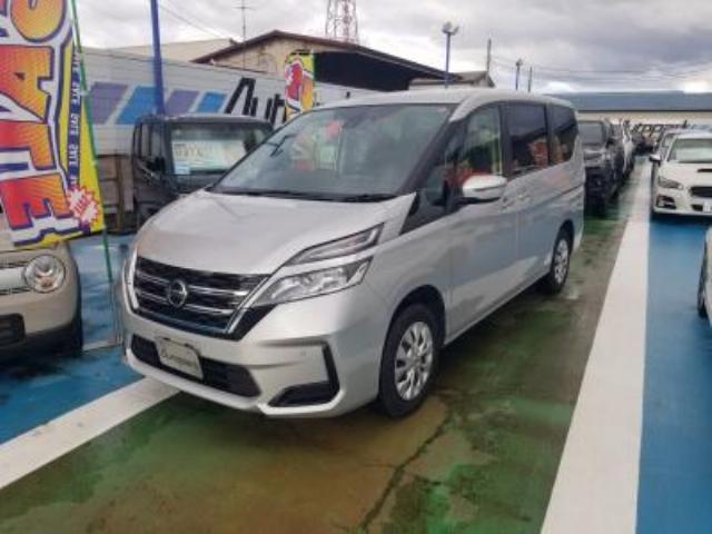 セレナ　Ｓハイブリッド　４ＷＤ　ＸＶ