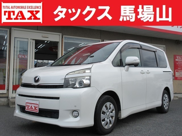 ヴォクシー　２．０　Ｘ　Ｌエディション　８人乗　純７