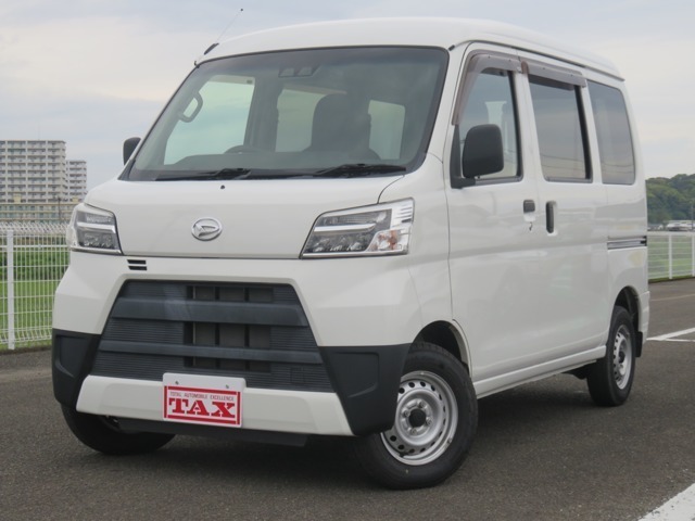 ハイゼットカーゴ　６６０　デラックス　ＳＡＩＩＩ　ハイルー