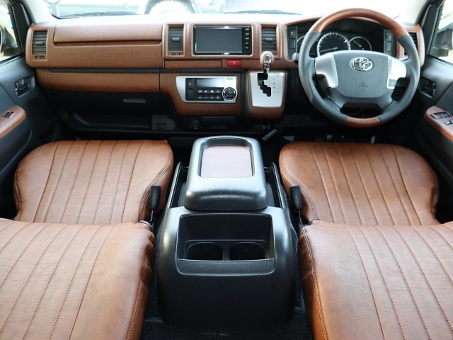 �C���p�l�����ƃV�[�g�������u���E���F�œ��ꊴ�̂���ԓ��ɂȂ��Ă���܂��I