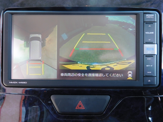 車両画像8