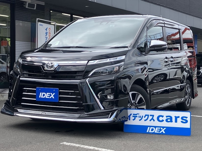 ヴォクシー　ＺＳ　煌３