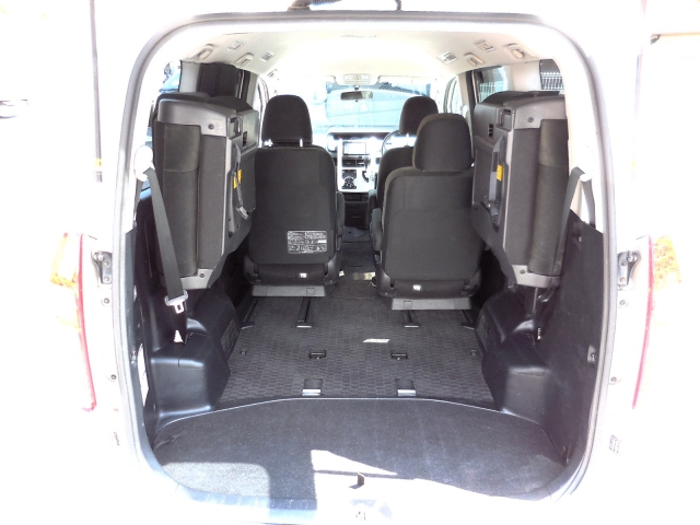 3��ڂ͂��̗l�Ɋi�[�ł��܂��B�X�ɍL�����Q�b�W���[���ɂȂ�܂���