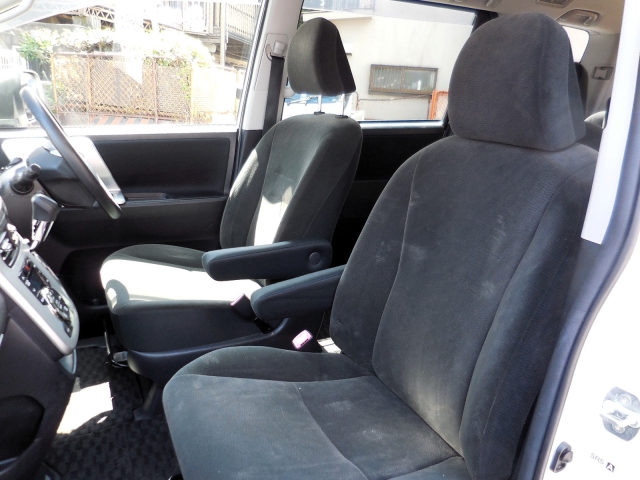 �։��ԁ����[���N���[�j���O�ς݂ł����[�ԑO�ɂ́A�ēx���[���N���[�j���O�Ə��L�E�ۍ�Ƃ��s���܂���