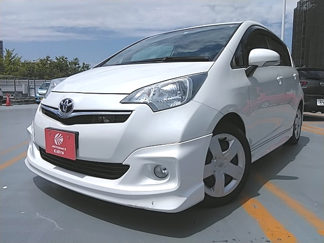 ラクティス　１３００　Ｇ　５ドア　ＤＣＶＴ　２ＷＤ　