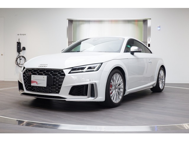 ＴＴＳ　クーペ　2.0　4WD