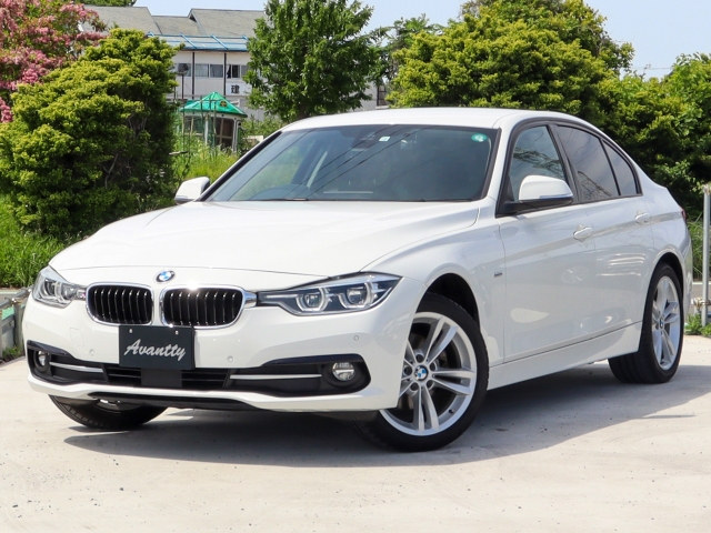 ３シリーズ　セダン　３２０ｉ　スポーツ