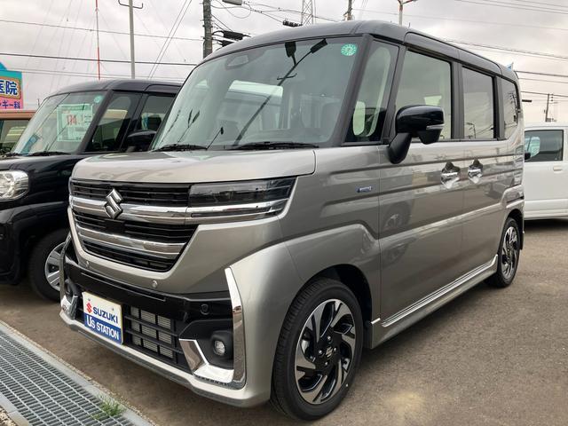スペーシア　カスタム　４ＷＤ　カスタム　ＨＹＢＲＩＤ　ＸＳターボ　４Ｗ