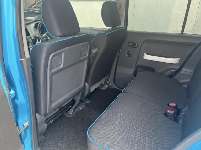 車両画像30