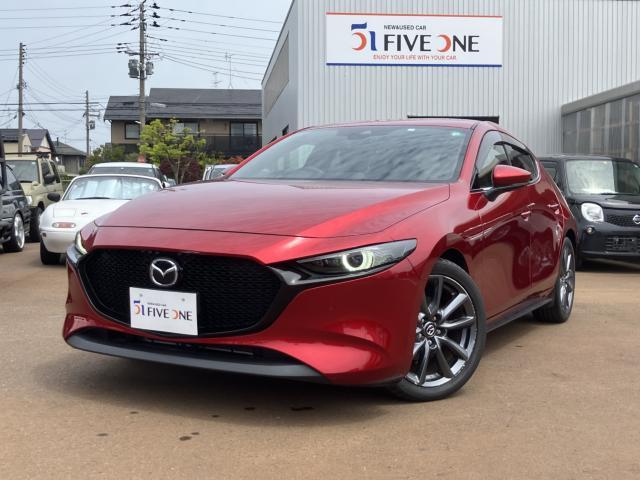 ＭＡＺＤＡ３　ファストバック　２０Ｓ　Ｌパッケージ　４ＷＤ