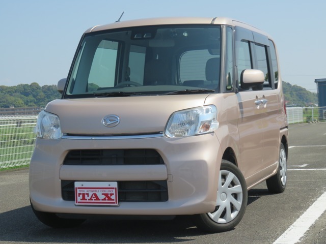 タント　６６０　Ｘ　ＳＡＩＩＩ　・ナビＴＶ・ＤＶ