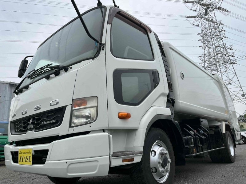 ファイター　２．０５ｔ積み巻込み式パッカー車