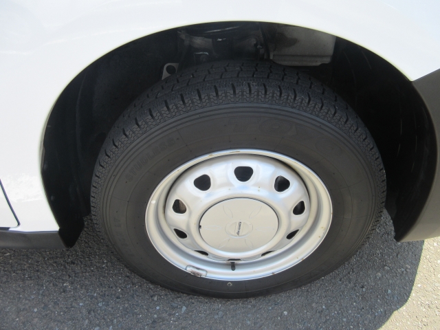 �E�O�^�C���i�X�^�b�h���X�^�C���j