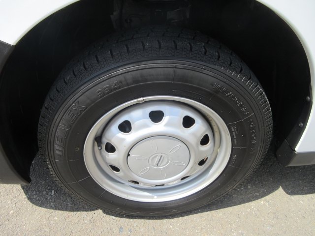 ���O�^�C���i�X�^�b�h���X�^�C���j