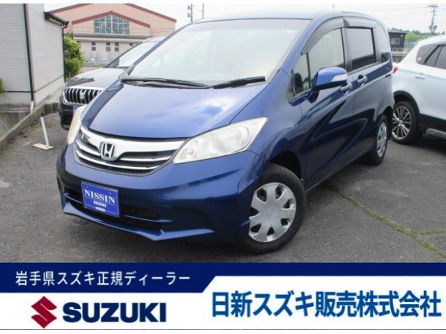 フリード　４ＷＤ　Ｇジャストセレクション　ワンセグナビ　バ
