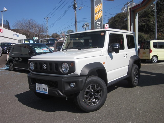 ジムニーシエラ　１．５　ＪＣ　４ＷＤ　８インチナビ付き