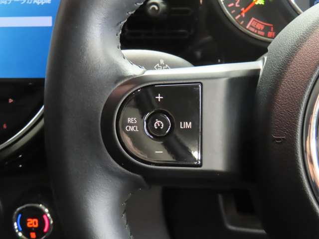 �X�e�A�����O�{�^�����F�k�h�l�{�^���ŃX�s