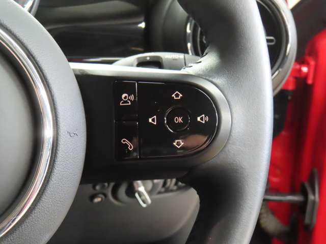 �X�e�A�����O�{�^���E�F�����̐��i�{�C�X�R