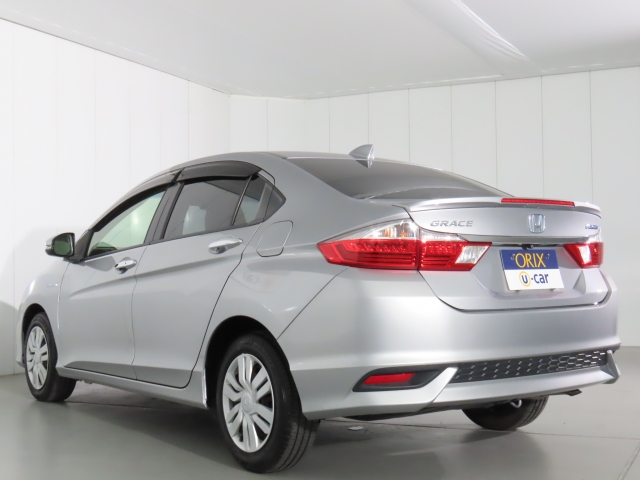 AIS査定：当店ではトヨタ・ホンダ・ニッサン・マツダ・スバルメーカー系の中古車事業会社と弊社提携会社の6社で統一された「評価基準」「検査基準」に則り、厳正に検査評価した信頼のおける査定