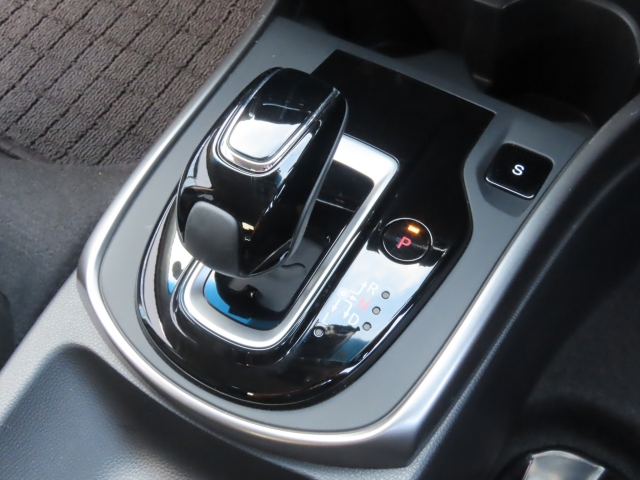 よく触れる部分も綺麗に清掃済みですっ！！