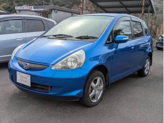 フィット　４ＷＤ　