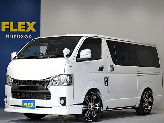 ハイエースバン　４ＷＤ　５Ｄ２．８ＤＴスーパーＧＬダークプライム
