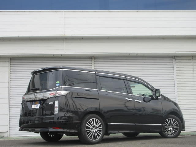 AIS����F���X�ł̓g���^�E�z���_�E�j�b�T���E�}�c�_�E�X�o�����[�J�[�n�̒��ÎԎ��Ɖ�Ђƕ��В�g��Ђ�6�Ђœ��ꂳ�ꂽ�u�]����v�u������v�ɑ���A�����Ɍ����]�������M���̂����鍸������{�B