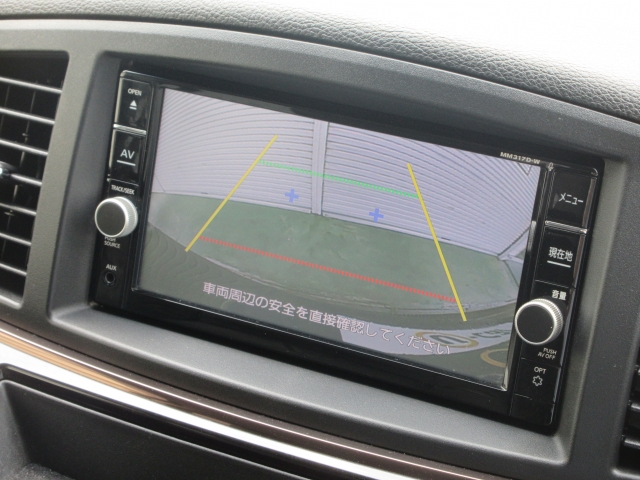 �o�b�N�J�������������Ă��܂��B�C�ɂȂ���̌��ʂ���Ԍɓ���ɂ��劈��I�^�]������ȏꏊ�ł���������T�|�[�g�I�S���������̃��j�^�[�ł��B�y�o�b�N�J�����z�t�̎Ԃ���1����ƃN�Z�ɂȂ�܂��B