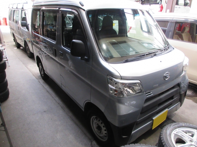 ハイゼットカーゴ　４ＷＤ　デラックス　ＨＲ　ＳＡ３
