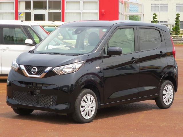 デイズ　４ＷＤ(日産) Ｓ衝突安全　ナビ　ソナー　新ＥＴＣ 中古車画像