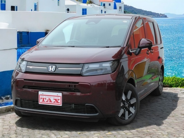 フリード　ｅ：ＨＥＶ(ホンダ) １．５　ｅ：ＨＥＶ　エアー　ＥＸ　８イン 中古車画像