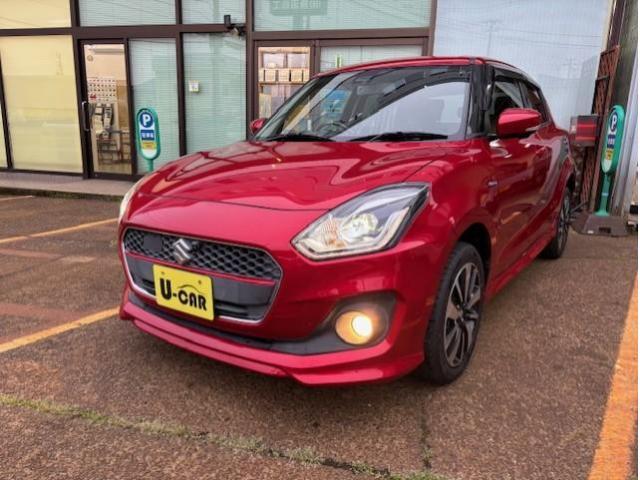 スイフト　４ＷＤ　ハイブリッド　ＲＳ