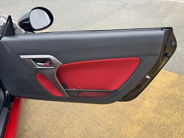 車両の詳細や状態に付きましてはスタッフまでお気軽にお問い合わせください。