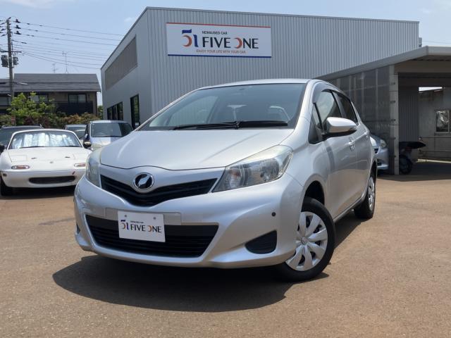 ヴィッツ　４ＷＤ　Ｆ　スマイルエディション