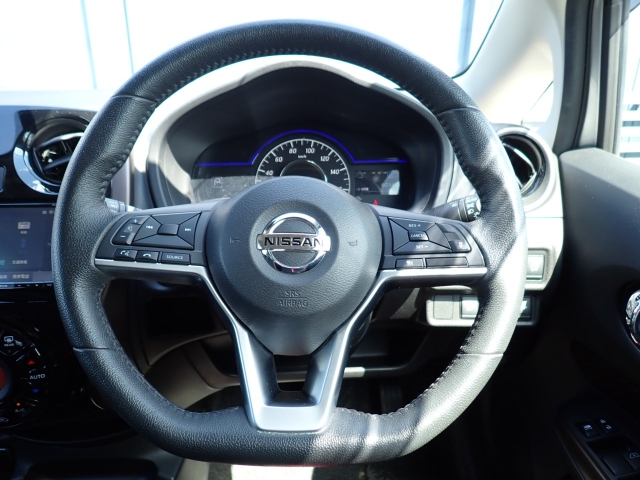 �X�e�A�����O�͂ƂĂ����ꂢ�ȏ�Ԃł���