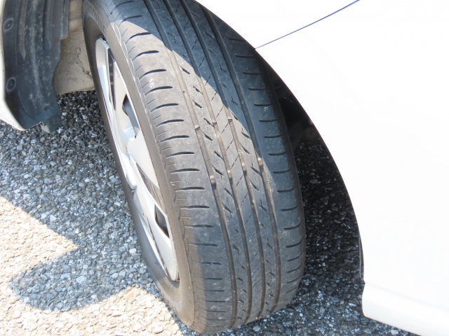 タイヤもしっかり残っています