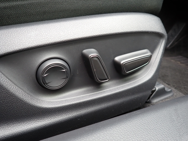 ���S���Ă���蒸���钆�ÎԂ�ڎw���ăI���b�N�X�F�蒆�ÎԂł͌��i�Ȋ�ɂ����ď��i�����I���Ă���܂��I