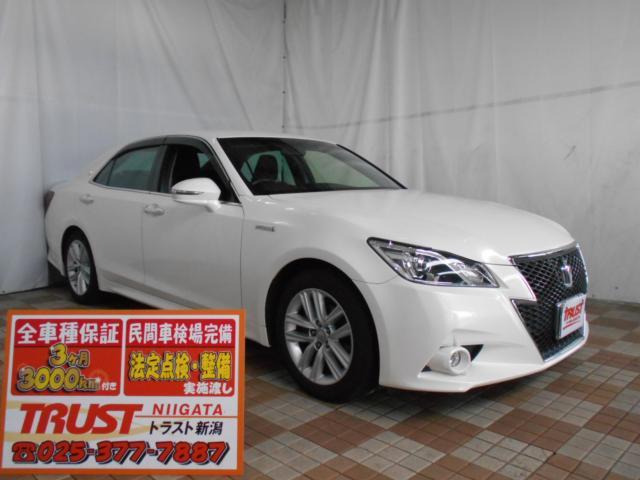 クラウン　セダン　ハイブリッド　アスリート　Ｓ