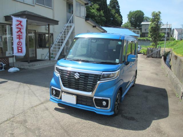 スペーシア　カスタム　４ＷＤ　ハイブリッドＸＳ
