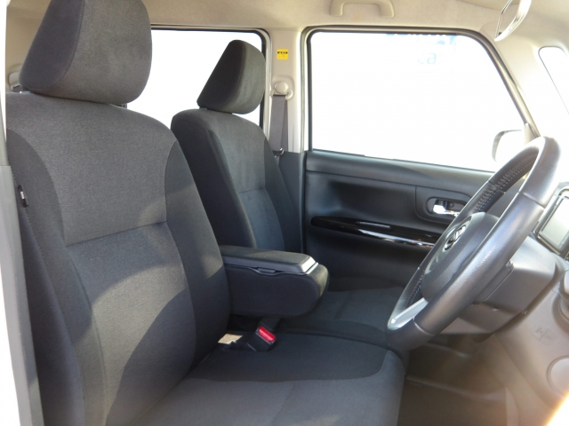 【オリックス認定中古車】展示車は全車修復歴なし！第三者機関の検査を実施しており、1台毎に車両認定書を発行しております。