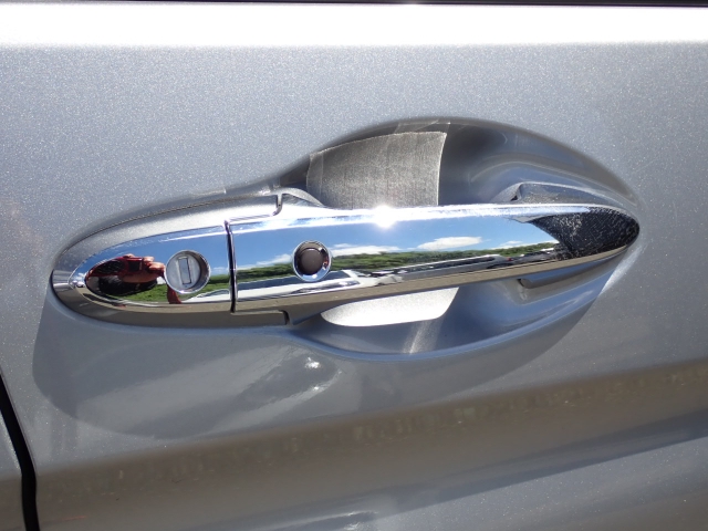 運転席ドアノブ