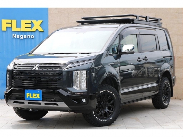 三菱 デリカ D:5 2007年モデル CHAMONIX 4WD (7人乗り)の価格