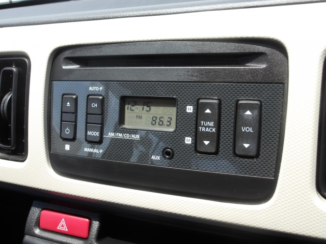 �����I�[�f�B�I���ځI���W�I�𗬂��Ȃ���A�b�c�������ĉ��y�𒮂��Ȃ���^�]���\�ł��I