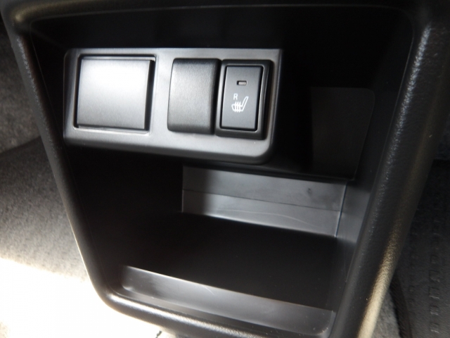 �^�]�ȃV�[�g�q�[�^�[�������Ă��܂��􊦂����̉^�]�����K�ɉ߂����܂��I