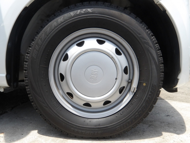 �I���b�N�X�t�|����������X�ւ̂��₢���킹�́A�s�d�k�F�O�Q�V�|�R�W�W�|�W�R�R�U�܂ł��C�y�ɂǂ����I�i�c�Ǝ��ԁF10���`�P�X���@���j��x�j