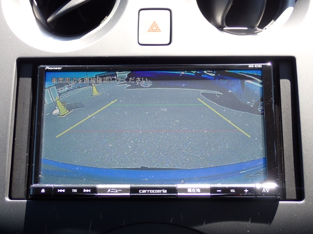 �o�b�N�J�����������Ă���܂��B���Ԏ��ɑ�ϖ��ɗ����܂�������Ԃ����ȕ��ɂ��֗��@�\�ł���