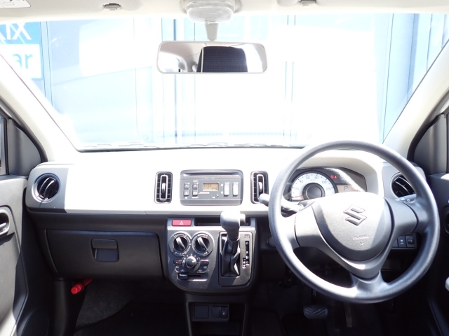 �C���p�l�摜�ɂȂ�܂��B�ԓ��͐��Ǝ҂ɂĎ����N���[�j���O�{�H�ς݂Ȃ̂ŁA��ϐ����ł��B