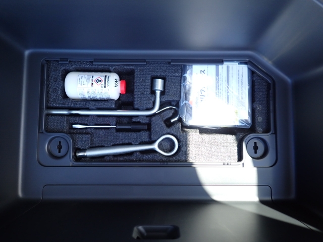 �p���N�C���L�b�g���t���Ă܂�.