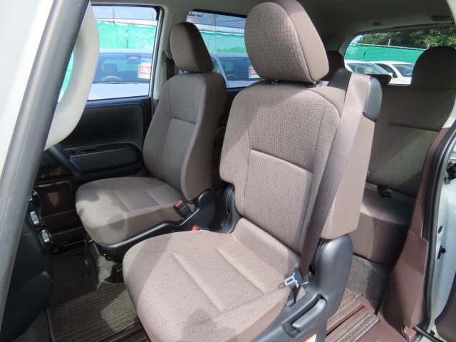 �t�����g�V�[�g����ԗǍD�ł���B�傫�ȉ�����Ȃ��A���S�ł��B����S�n�������ł���B