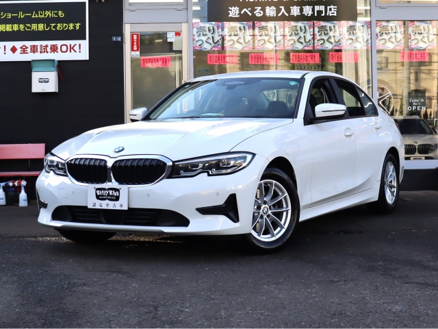 ３シリーズ　セダン(BMW) ３２０ｉ 中古車画像